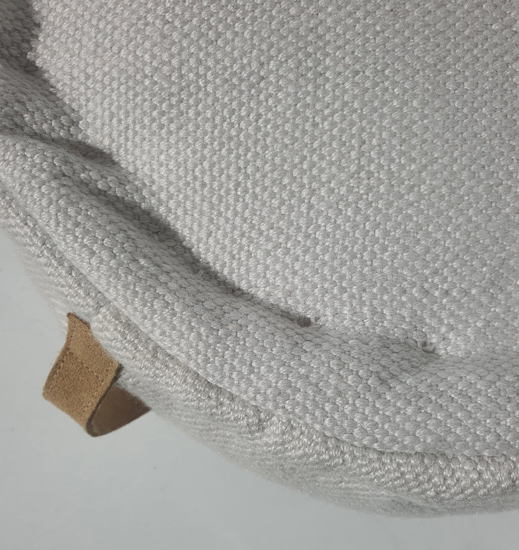 100% Polyester Pouf With Handle PF-142