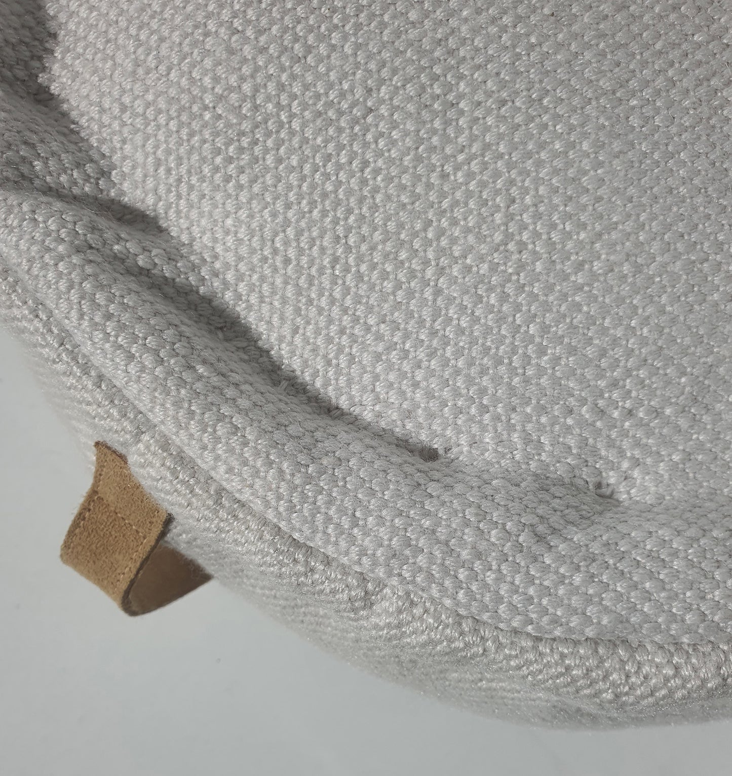 100% Polyester Pouf With Handle PF-142