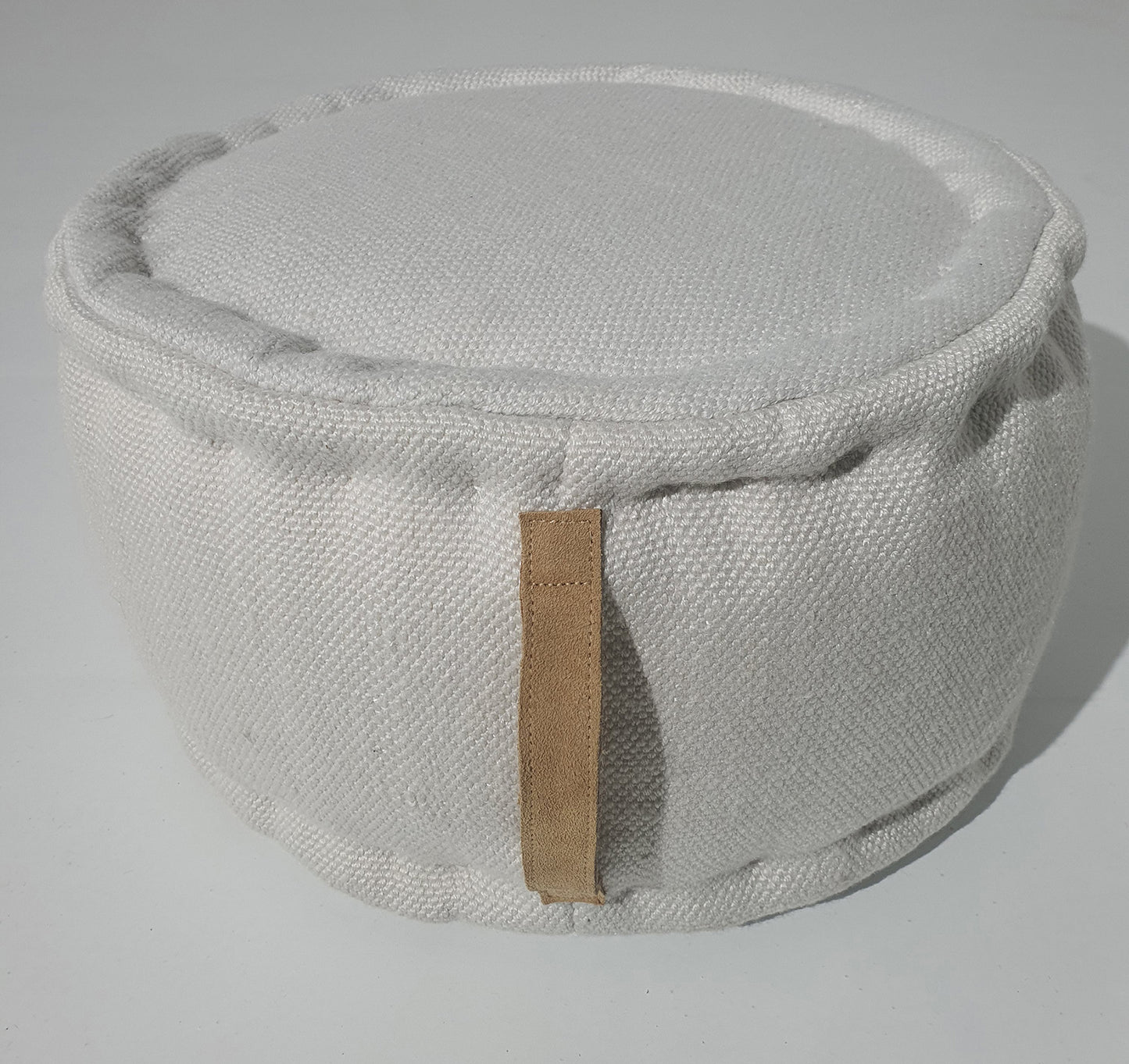 100% Polyester Pouf With Handle PF-142