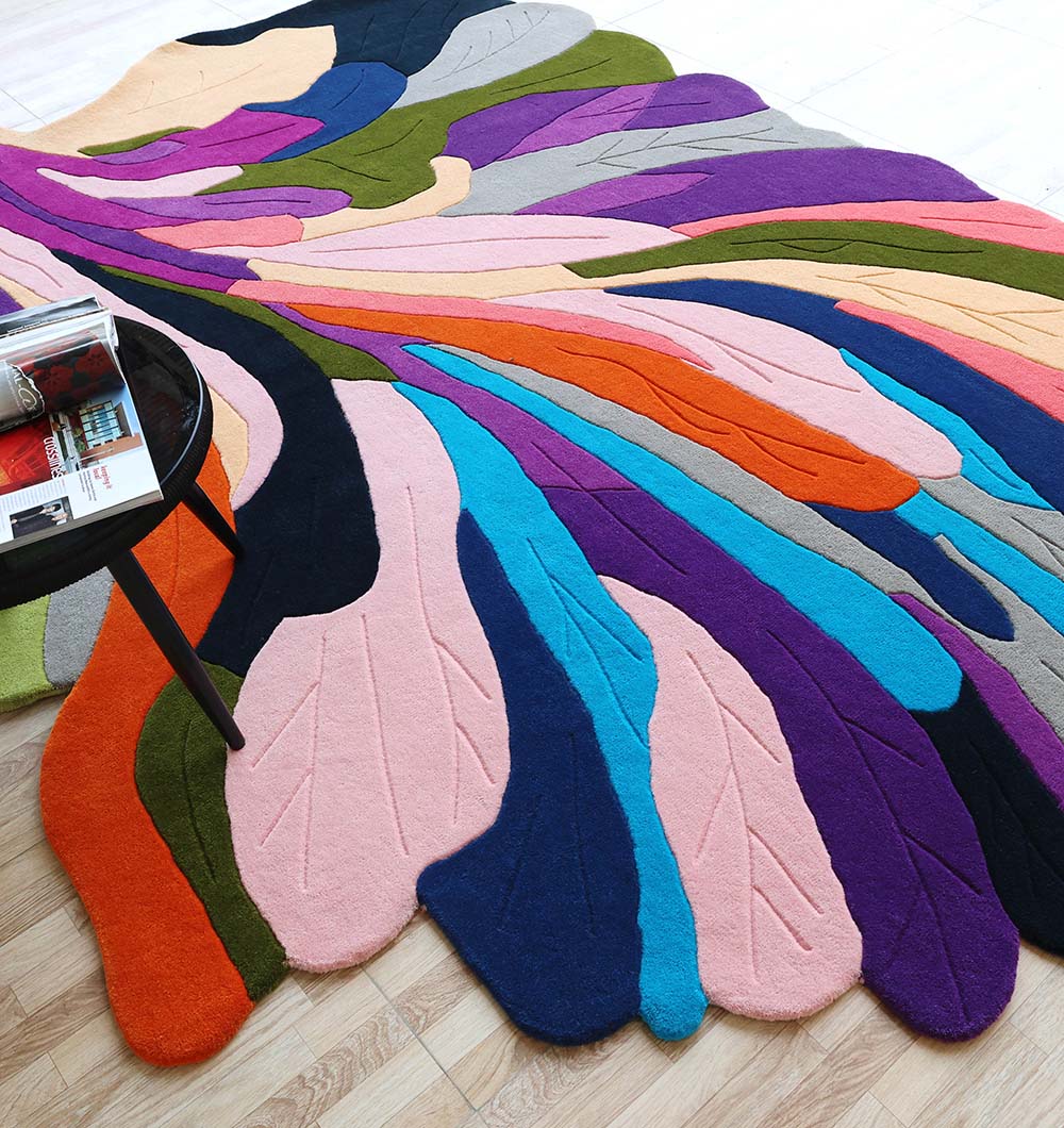 Multi color shape handmade area rug HTW-113