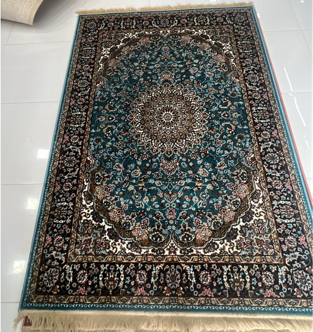 Elegant Traditional Design Rug for Home Interiors – MM-16 (5×7 FT)