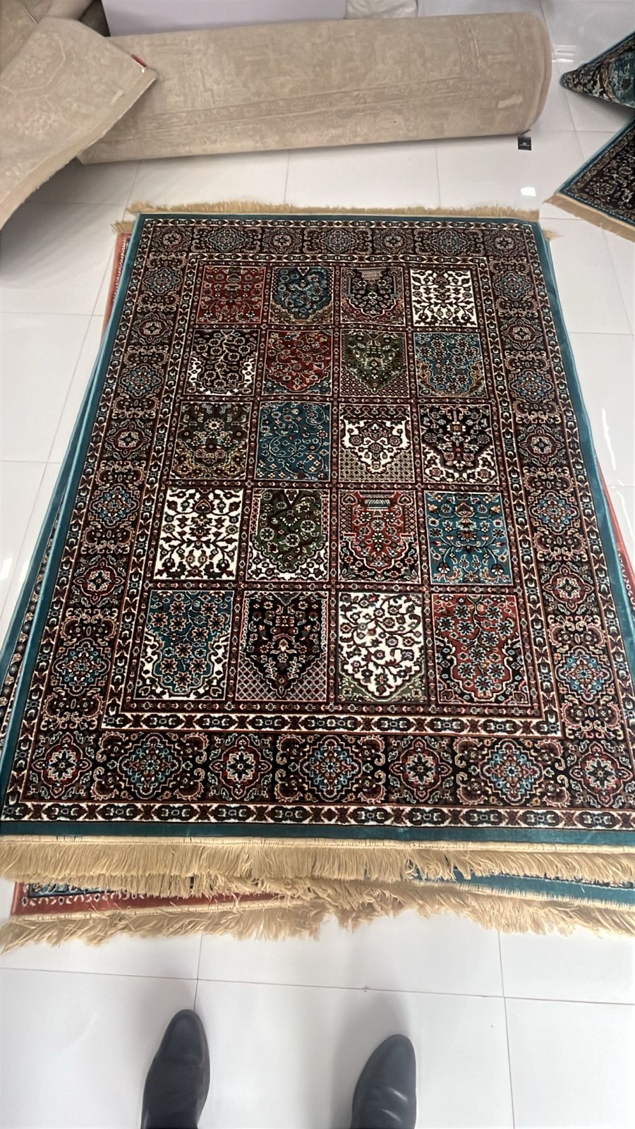 Heritage Design Area Rug – MM-17 Traditional Floor Rug (5×7 FT)