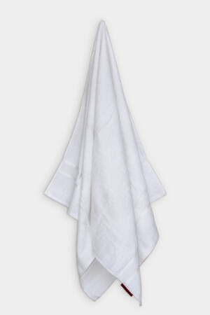 White Cotton Towel: Ramsha - TWA -06